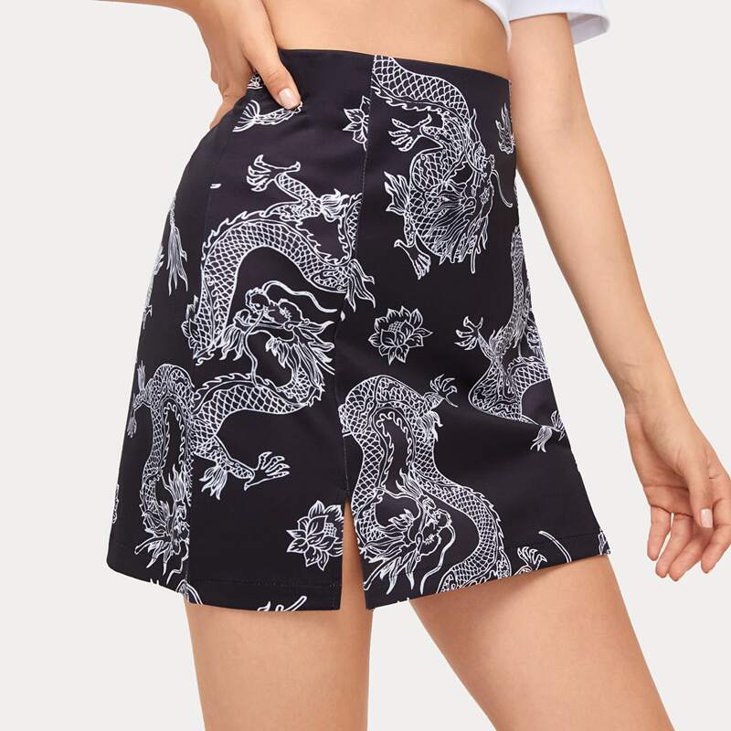 

Dragon Print Slit Hem Skirt, Black