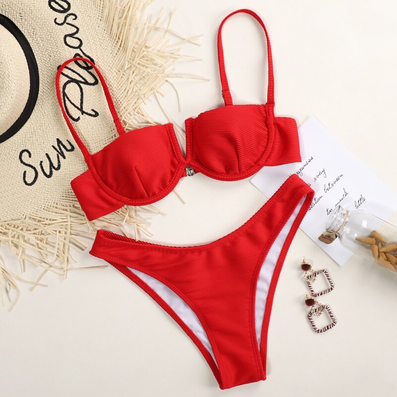 

Rib V Wired Underwire High Cut Bikini Swimsuit, Red bright