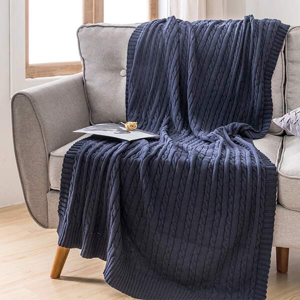 

Solid Knitted Blanket, Navy blue