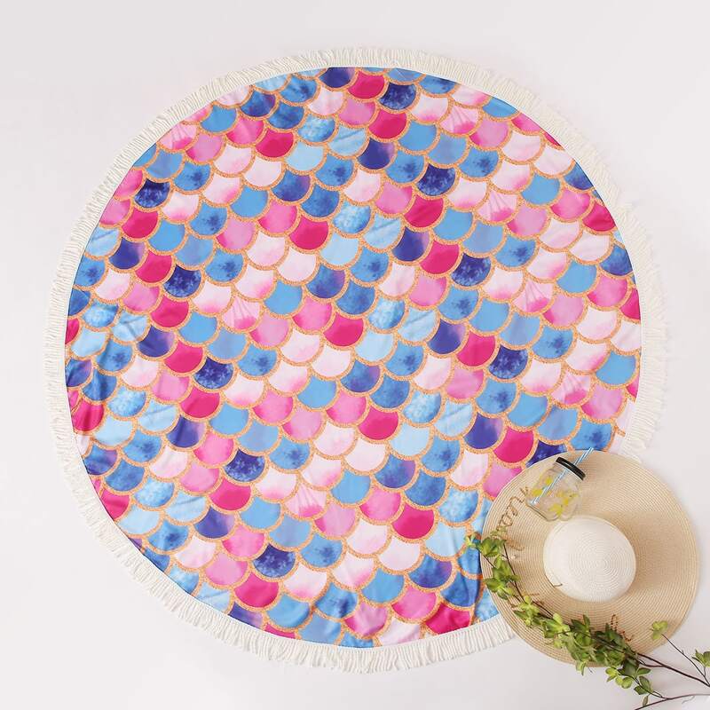 

Fish Scale Print Fringe Hem Beach Blanket, Multicolor