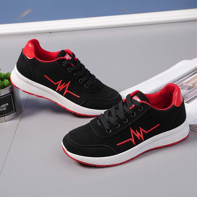 

Graphic Lace-up Sneakers, Black