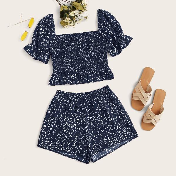 

Plus Allover Print Shirred Peplum Top & Shorts Set, Navy blue