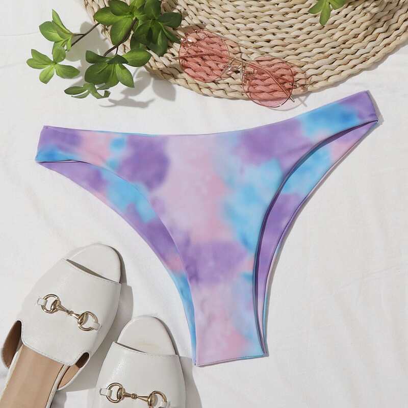 

Tie Dye Bikini Panty, Multicolor