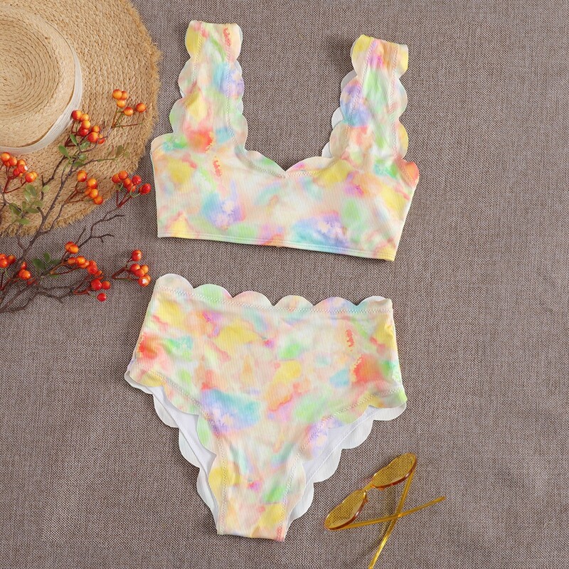 

Tie Dye Rib Scallop Trim Bikini Swimsuit, Multicolor