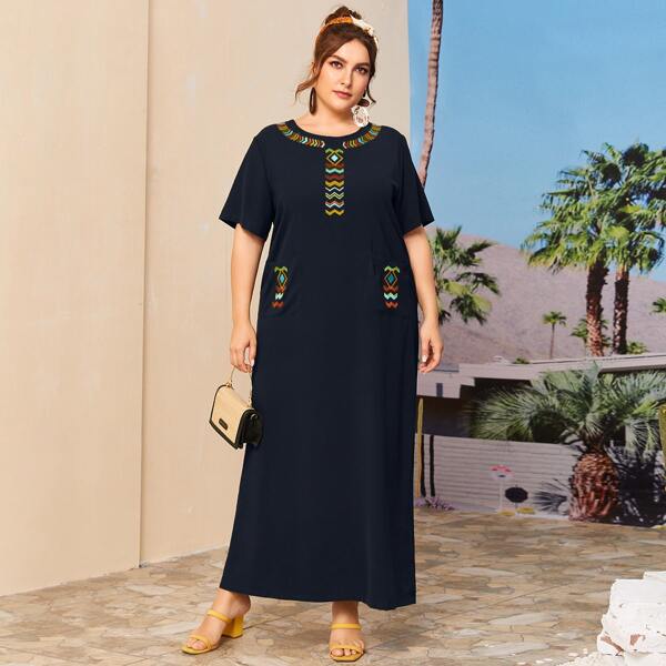 

Plus Aztec Embroidered Dual Pocket Dress, Navy blue
