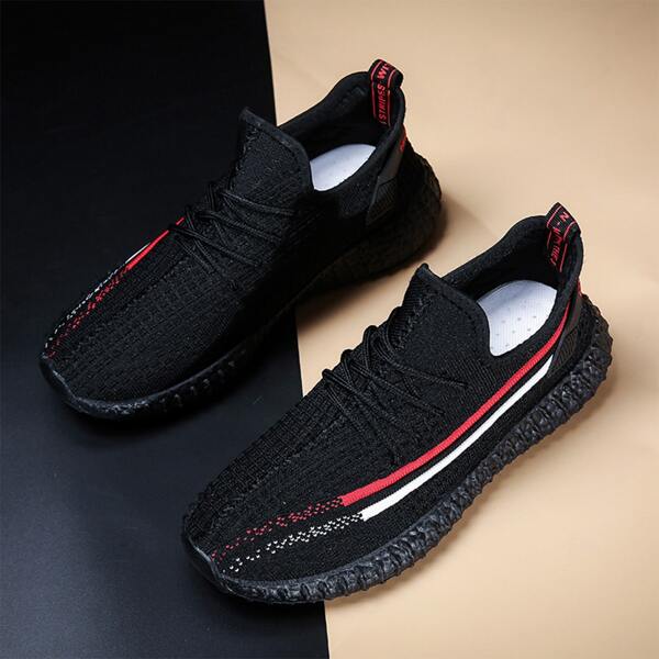

Men Striped Graphic Knit Sneakers, Black