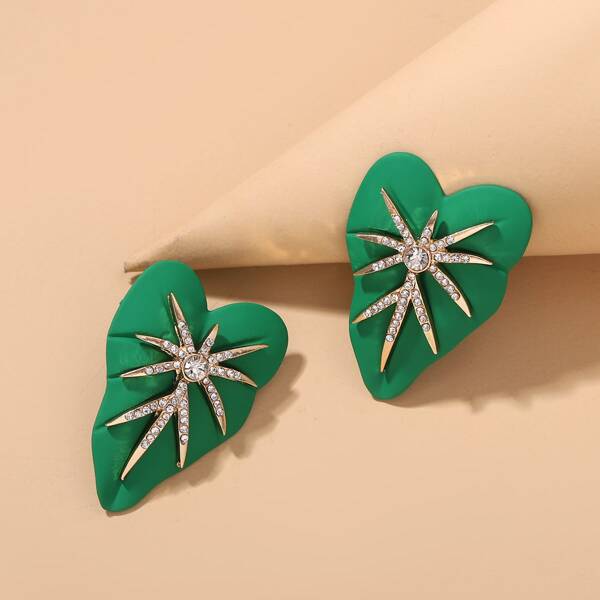 

Rhinestone Engraved Stud Earrings, Green