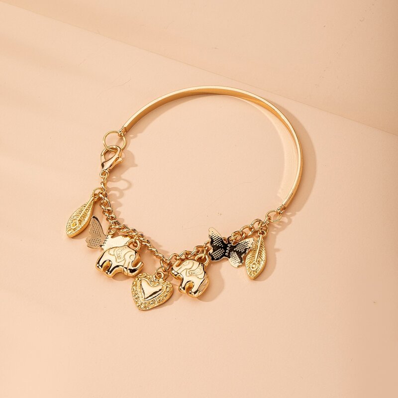 

Heart Charm Bracelet, Gold