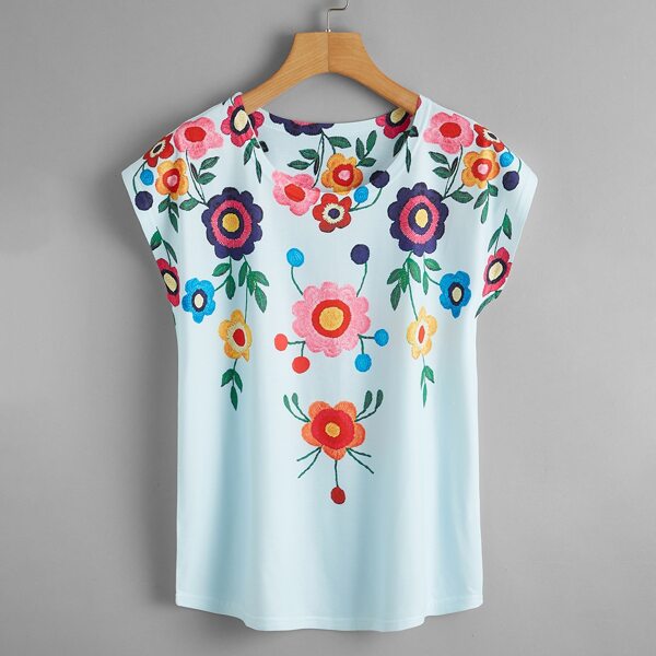 

Floral Print Round Neck Tee, Baby blue