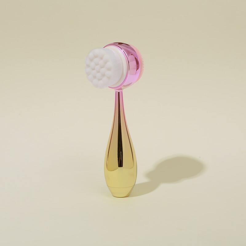

Cosmetics Cleansing Duo Face Brush, Gold