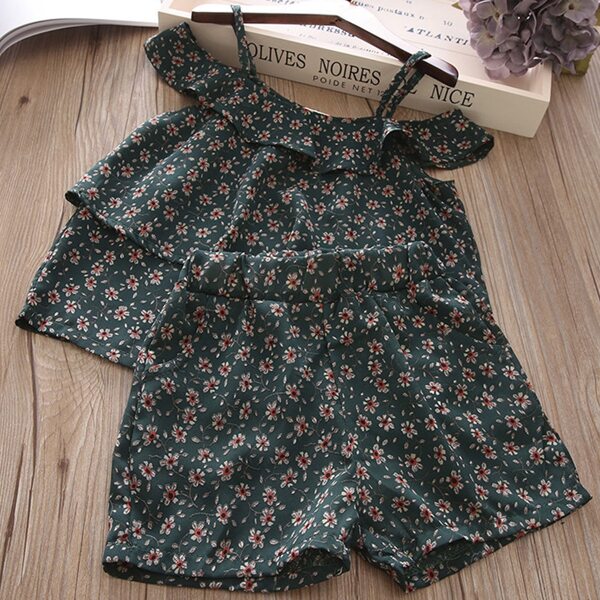 

Toddler Girls Ditsy Floral Print Cold Shoulder Ruffle Trim Top & Shorts, Dark green