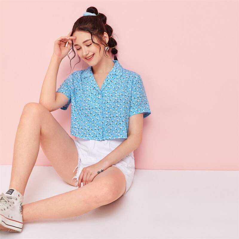 

Ditsy Floral Crop Shirt, Bright mint blue