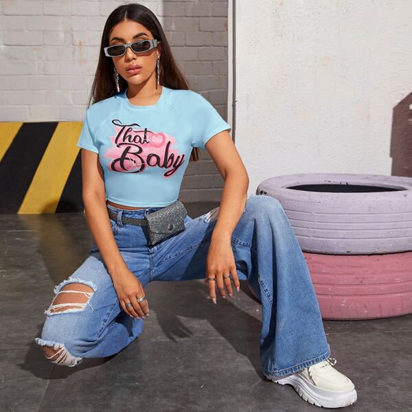 

Raglan Sleeve Letter Graphic Crop Top, Bright baby blue