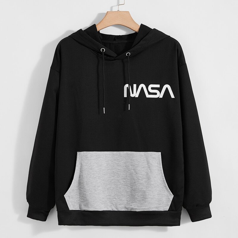 

Guys Letter Graphic Kangaroo Pocket Hoodie, Black