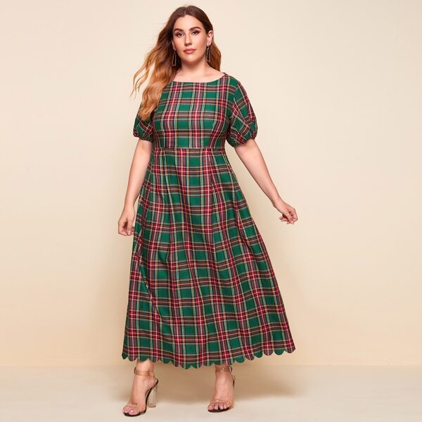 

Plus Scallop Trim Tartan Dress, Multicolor