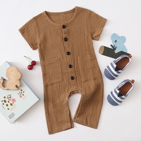 

Baby Boy Dual Pocket Button Front Tee Jumpsuit, Brown