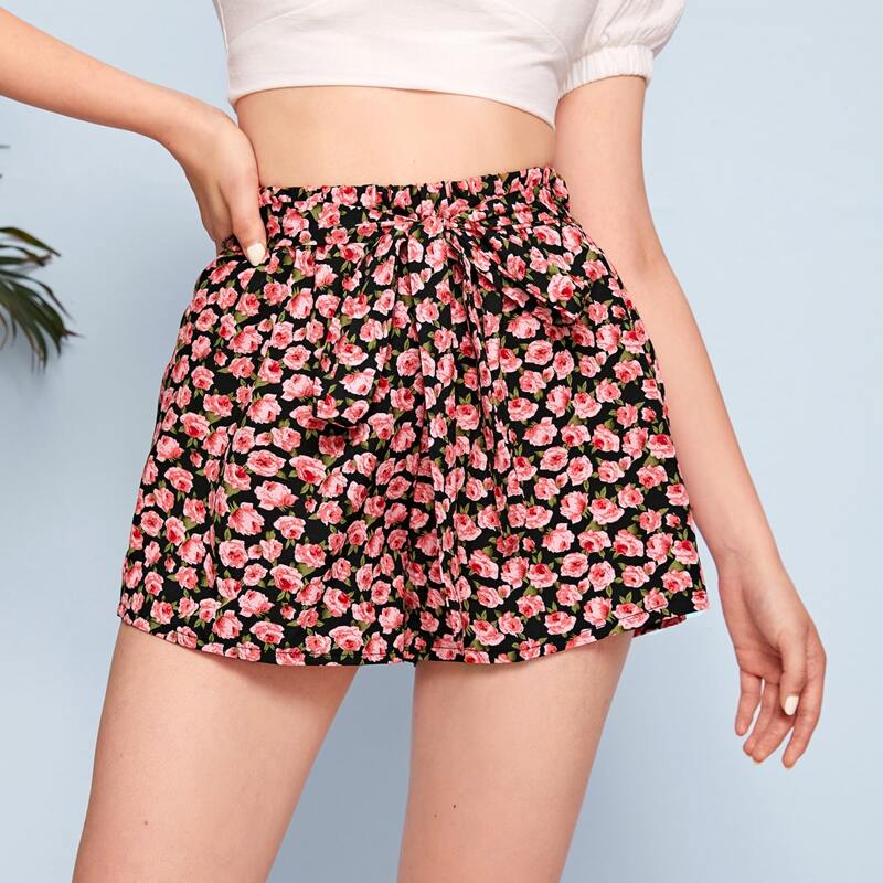 

Floral Tie Front Shorts, Multicolor
