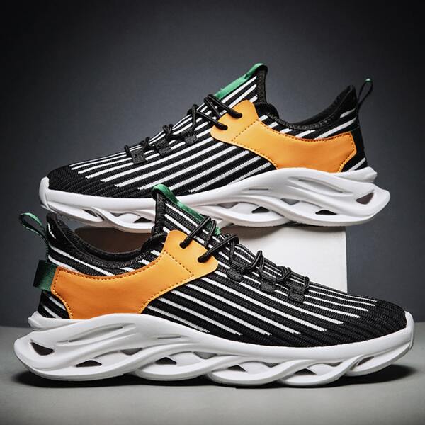 

Men Striped Lace-up Front Low Top Sneakers, Multicolor