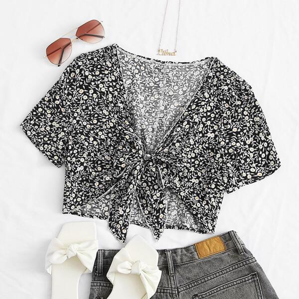 

Tie Front Ditsy Floral Print Top, Black
