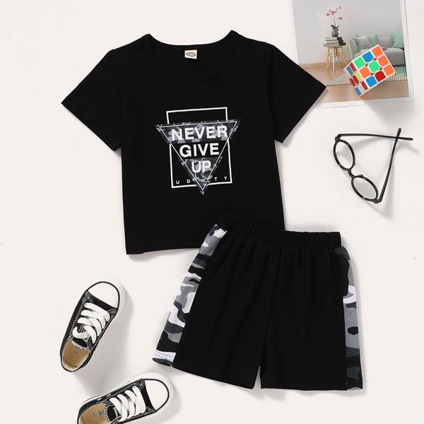 

Toddler Boys Letter Graphic Tee With Camo Print Track Shorts, Black