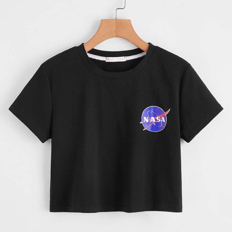 

Letter Graphic Crop Tee, Black