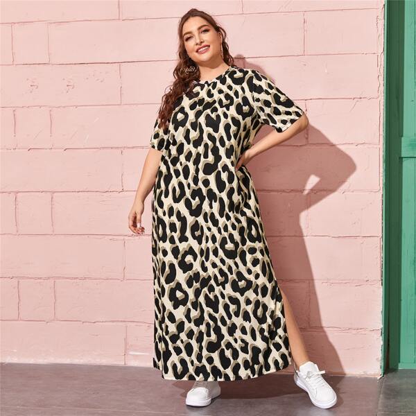 

Plus Slit Hem All Over Print Maxi Dress, Multicolor