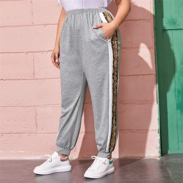 

Plus Contrast Leopard Side Seam Sweatpants, Grey