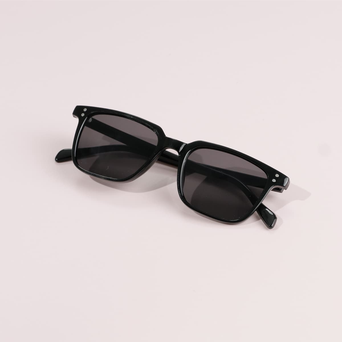 

Square Acrylic Frame Sunglasses, Black