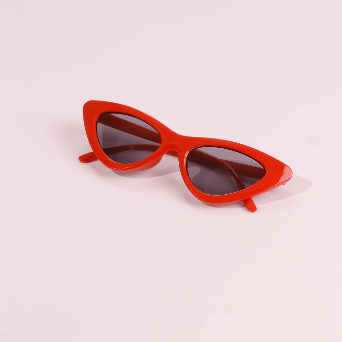 

Cat Eye Sunglasses, Red bright