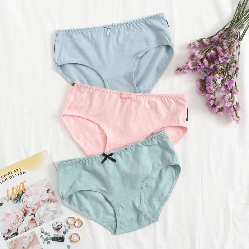 

3pack Letter Graphic Panty Set, Multicolor