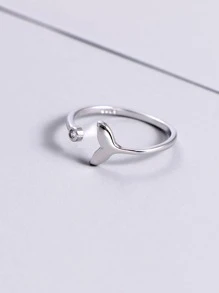 SHEIN X Lucía Bellido 魚尾設計開口戒指 - 銀色 - 查看 3