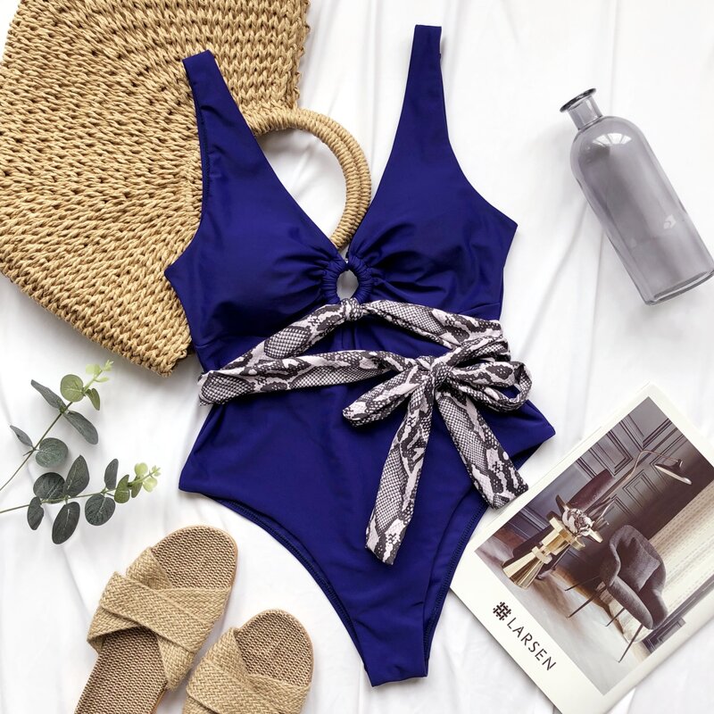 

Ring Linked Snakeskin One Piece Swimsuit, Navy blue