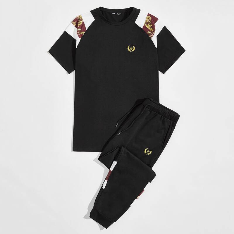 

Guys Colorblock Baroque Panel Embroidery Detail Top & Joggers Set, Black