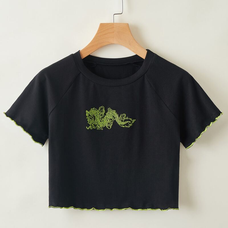

Dragon Graphic Crop Tee, Black