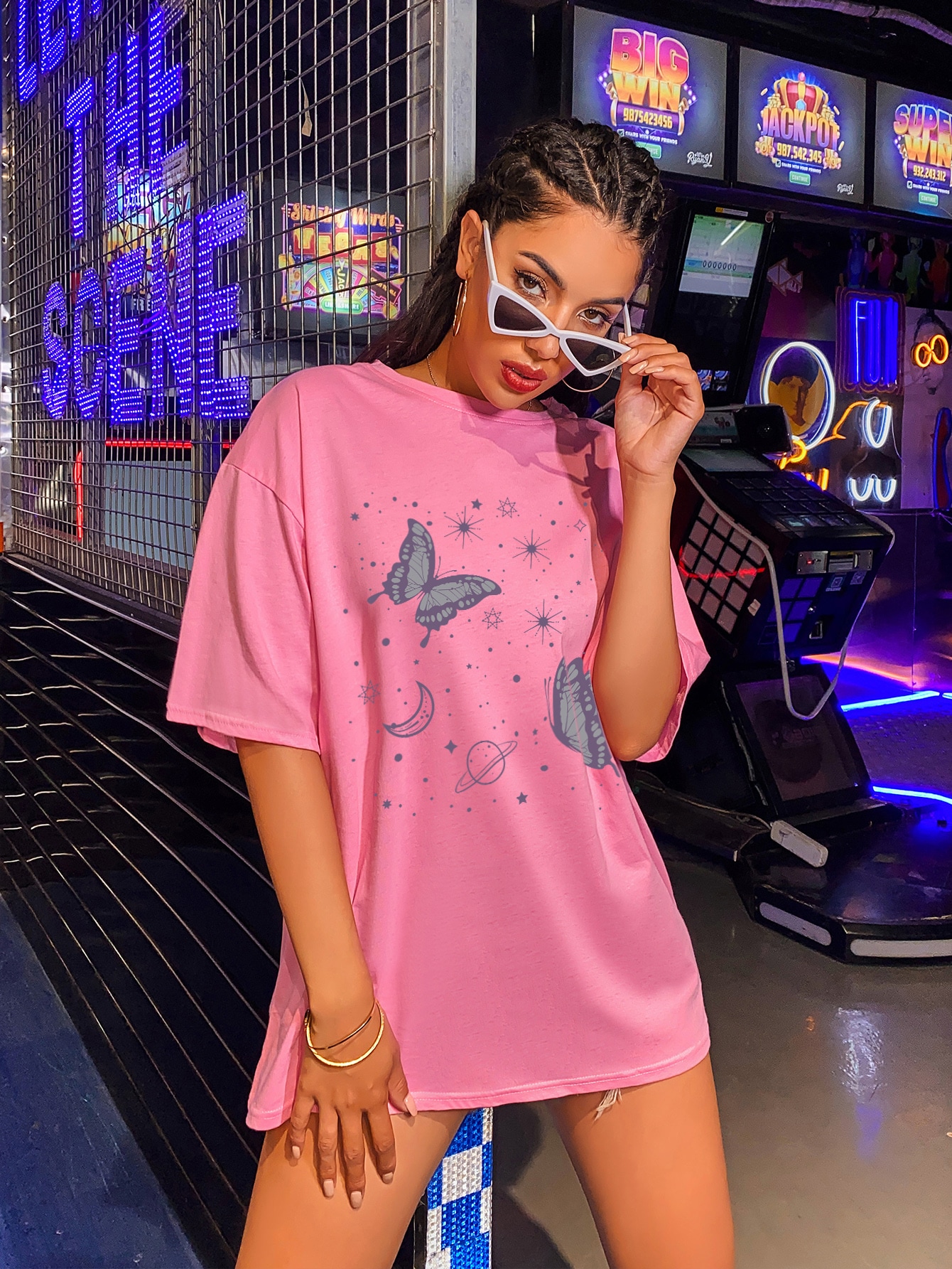 Drop Shoulder Butterfly Print Oversized Tee thumbnail