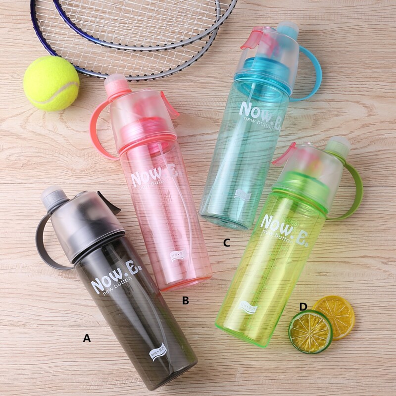 

1pc Spray Water Bottle, Multicolor