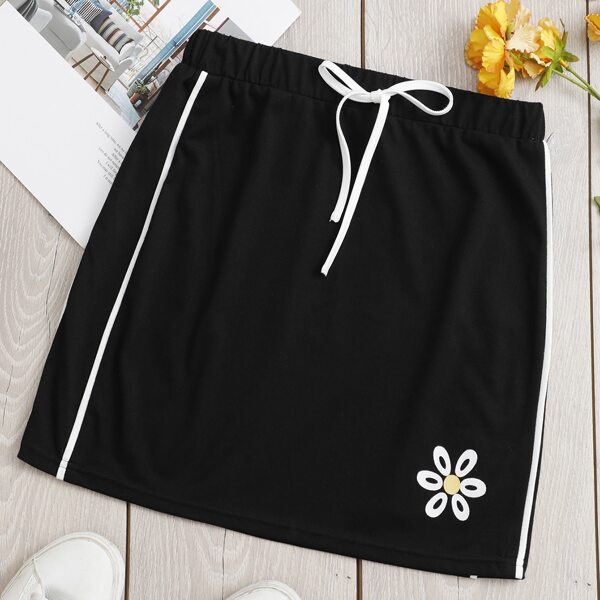 

Floral Print Drawstring Waist Skirt, Black