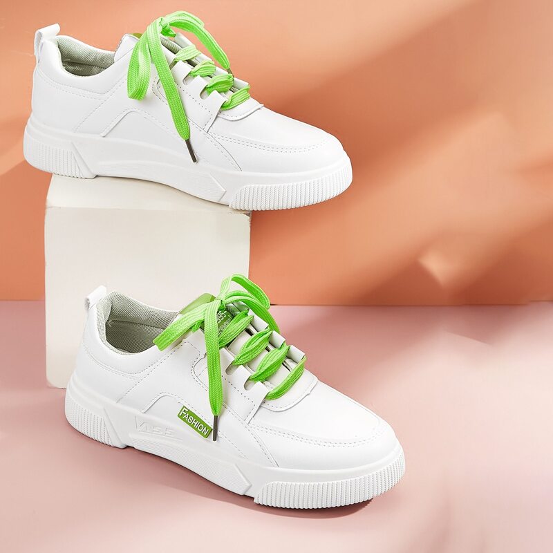 

Lace-up Front Skate Shoes, White