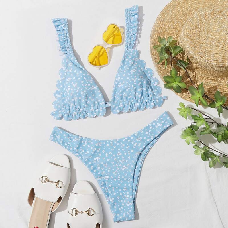 

Ditsy Floral Scallop High Cut Bikini Swimsuit, Pastel baby blue