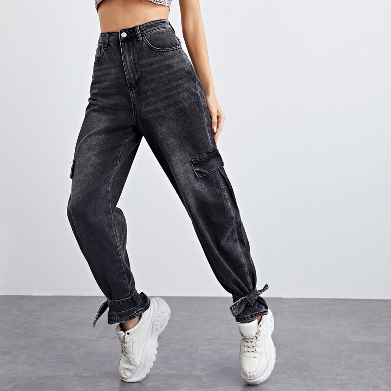 

Knotted Hem Slant Pocket Jeans, Black