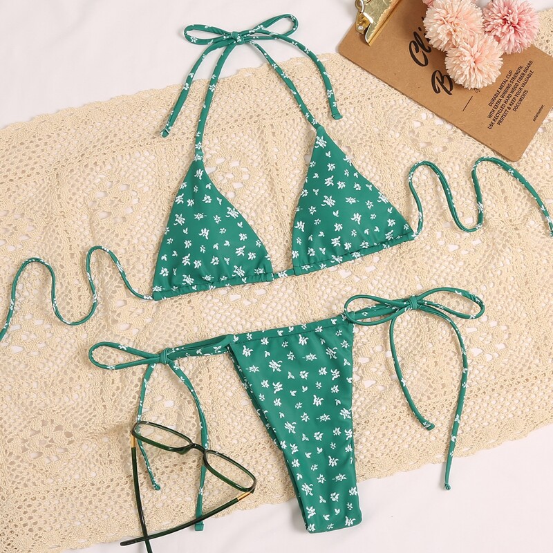 

Ditsy Floral Triangle Halter Tie Side Bikini Swimsuit, Green