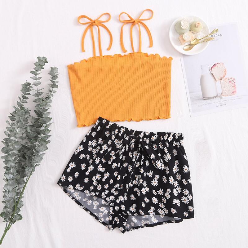 

Daisy Print Shorts PJ Set, Multicolor