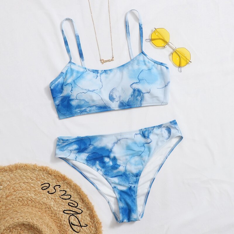 

Tie Dye Lace-up Back Bikini Swimsuit, Multicolor