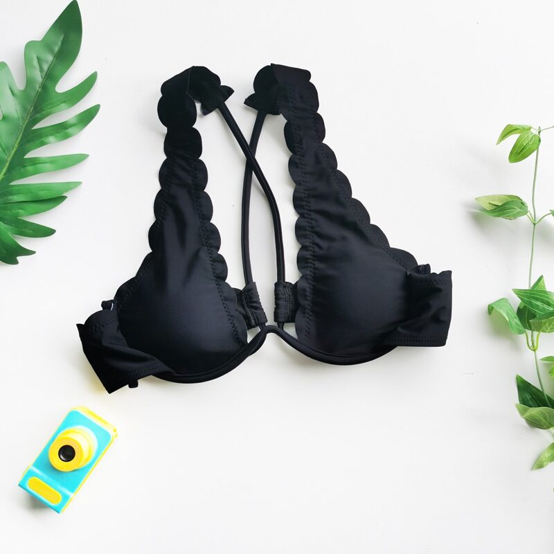 

Scallop Trim Underwire Bikini Top, Black