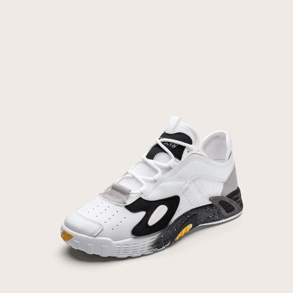 

Men Lace-up Front Low Top Sneakers, White