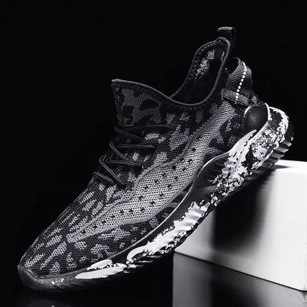

Men Lace-up Front Knit Low Top Sneakers, Black