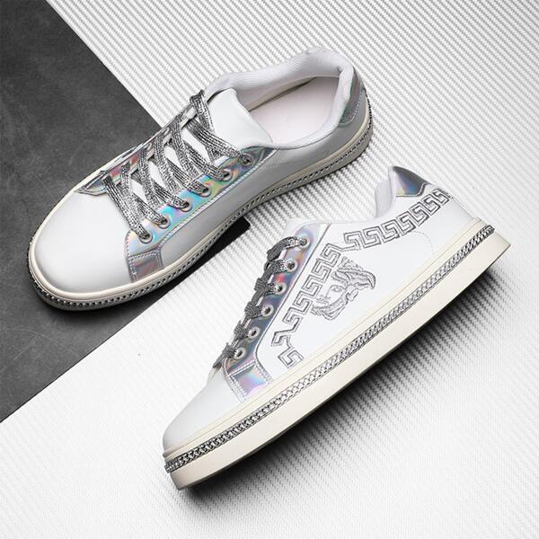 

Men Embroidered Detail Skate Shoes, White