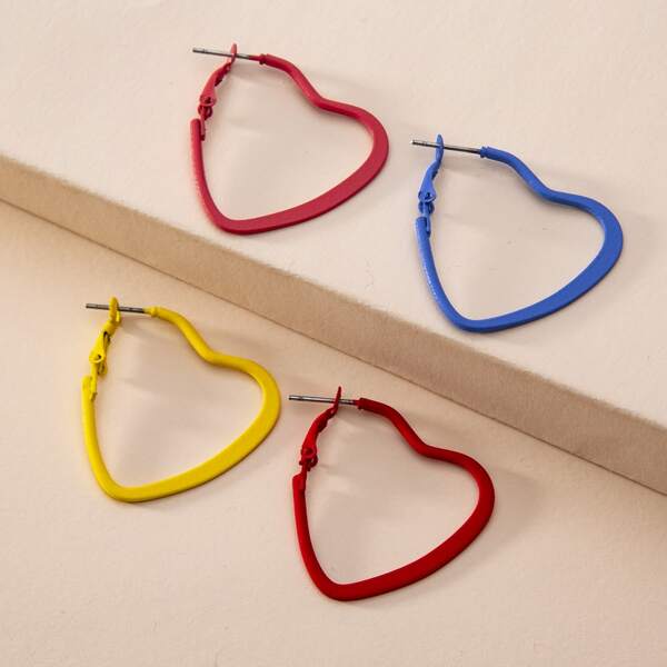 

4pcs Hollow Out Heart Hoop Earrings, Multicolor