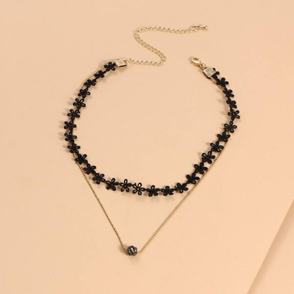 

Lace Flower Layered Necklace, Black