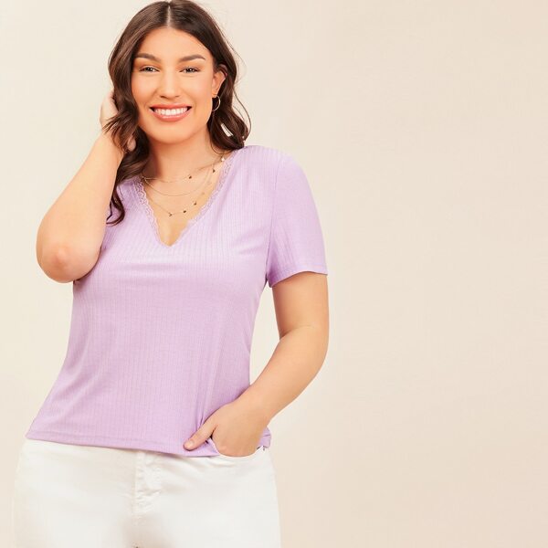 

Plus V Neck Lace Trim Solid Tee, Lilac purple